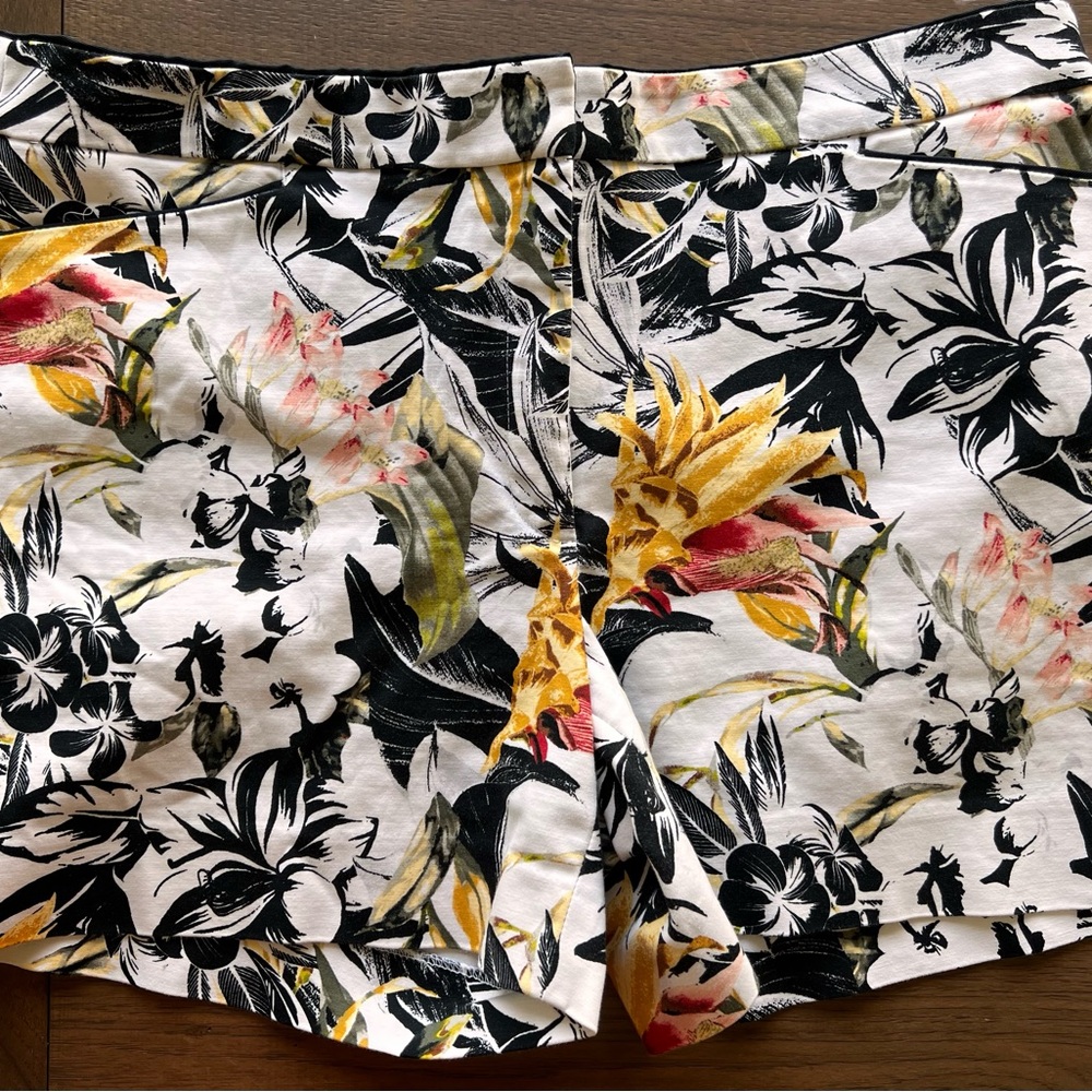 Floral Women's Shorts